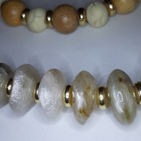 Multi strand necklace - Picture 4 of 4